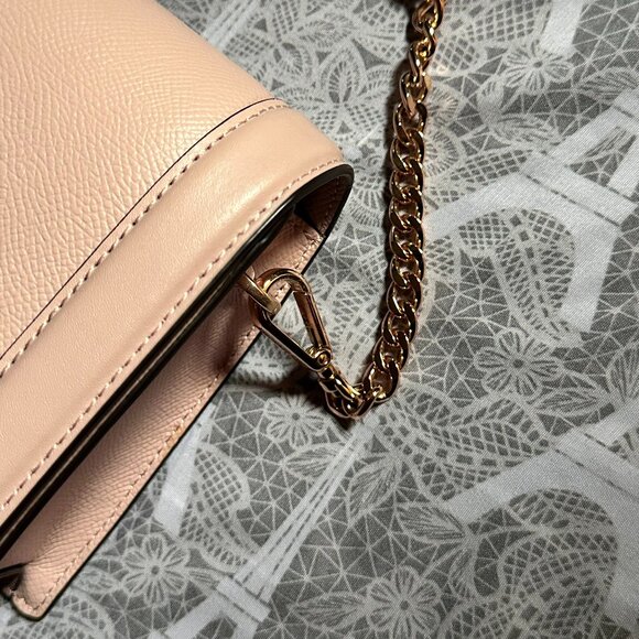 Michael Kors: Jet Set Saffiano Leather Crossbody Bag - GREAT Condition - Picture 6 of 8